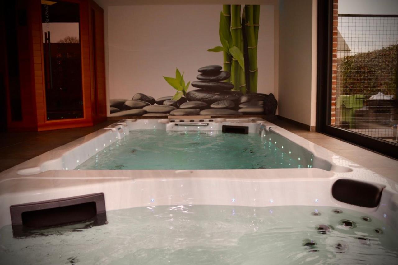 'T Vlyt Vakantiehuis-Wellness Bed & Breakfast Riemst Luaran gambar
